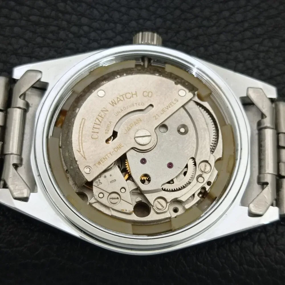 Vintage 1981 Citizen Automatic Mens Silver Watch W/daydate & Blue accents